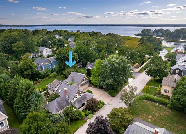 Property at 20 Short Rd, Barrington, RI 02806, 4 beds, 2.5 baths