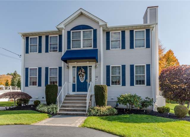 Property at 31 Hoover St, West Warwick, RI 02893, 3 beds, 2.5 baths
