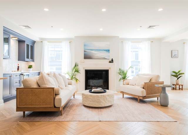 Property at 10 Brown & Howard #101, Newport, RI 02840, 2 beds, 2.5 baths