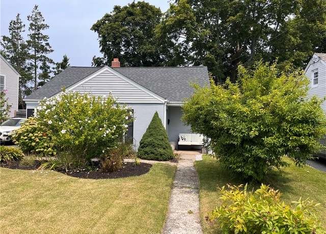 Property at 34 Nimitz Rd, East Providence, RI 02916, 3 beds, 1 bath