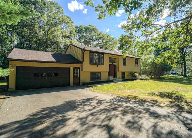 Property at 28 Clark Mill St, Coventry, RI 02816, 3 beds, 2 baths