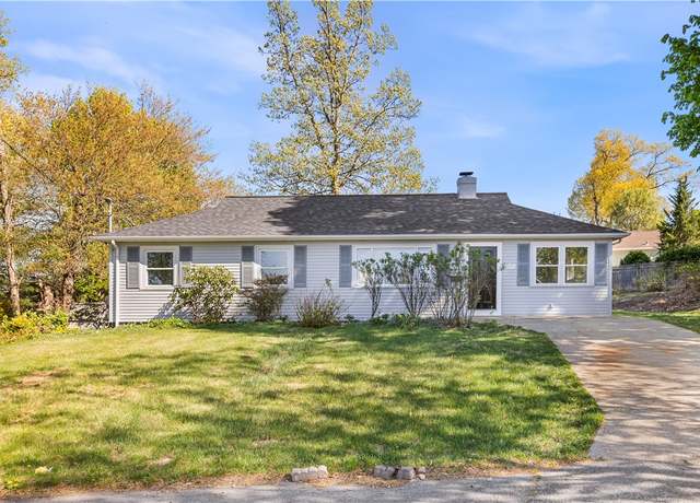 Property at 13 Salem Dr, North Providence, RI 02904, 3 beds, 1.5 baths