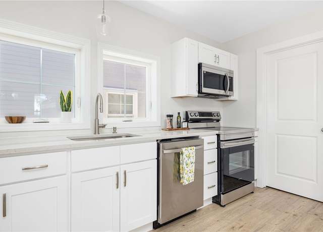 Property at 1 Nobert St #1, Warren, RI 02885, 2 beds, 1.5 baths