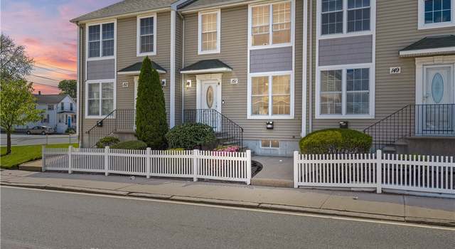 Photo of 151 Bend St S #2, Pawtucket, RI 02860