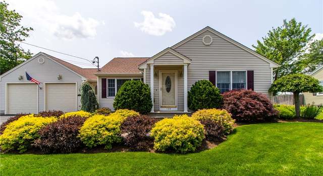 Photo of 136 Woodward Rd, Providence, RI 02904