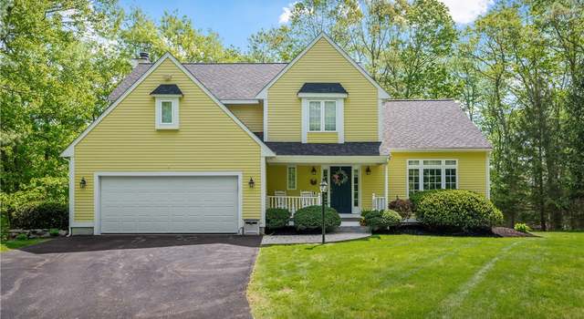 Photo of 259 Little Pond County Rd, Cumberland, RI 02864