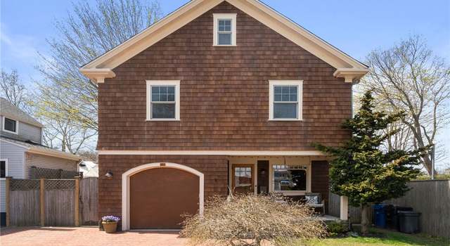 Photo of 30 1/2 Prescott Hall Rd, Newport, RI 02842