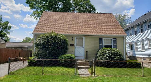 Photo of 122 Elder St, Lincoln, RI 02865