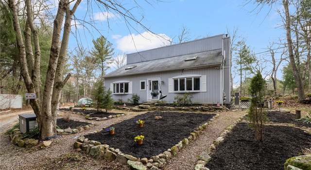 Photo of 161 Kenyon Hill Trl, Richmond, RI 02898