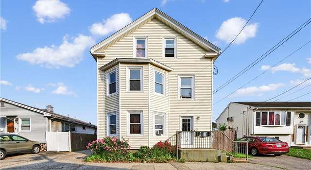 Photo of 102 Cass St, Providence, RI 02905