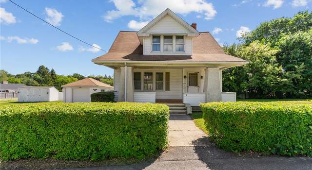 Photo of 8 Tampa St, West Warwick, RI 02893