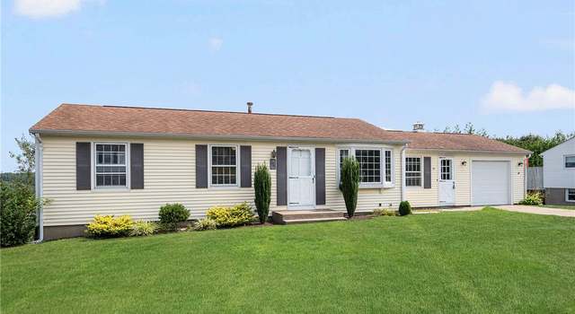 Photo of 27 Mark Fore Dr, West Warwick, RI 02893