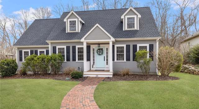 Photo of 25 South Park Ln, South Kingstown, RI 02881