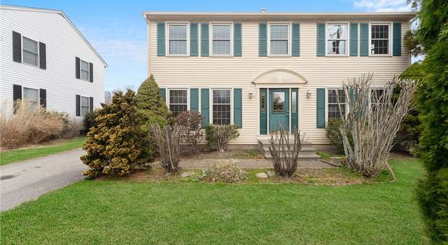 Photo of 253 Chapmans Ave, Warwick, RI 02886