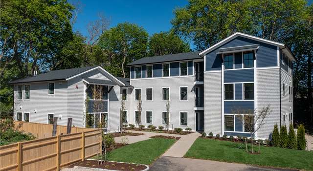 Photo of 32 Exchange St #102, East Greenwich, RI 02818