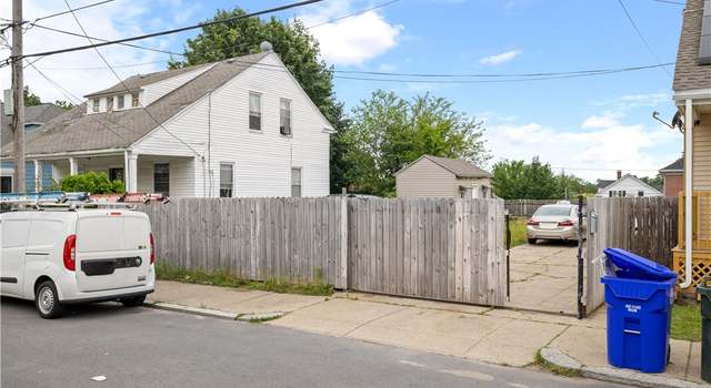Photo of 86 Lynch St, Providence, RI 02908