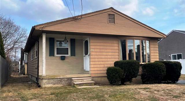 Photo of 14 Invernia Rd, Cranston, RI 02920