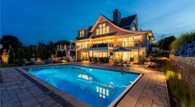 Photo of 16 Bay Ter, Jamestown, RI 02835