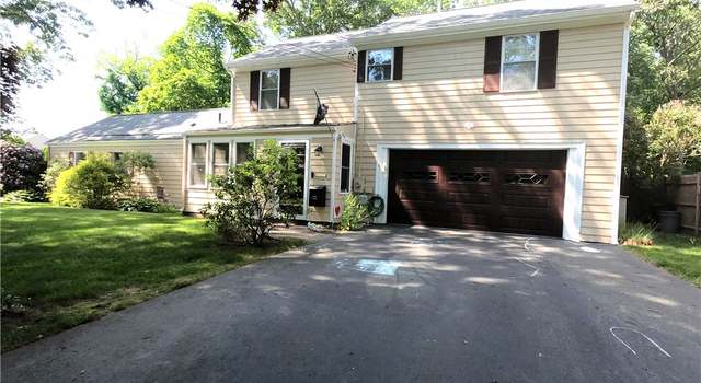 Photo of 150 Promenade St, Barrington, RI 02806