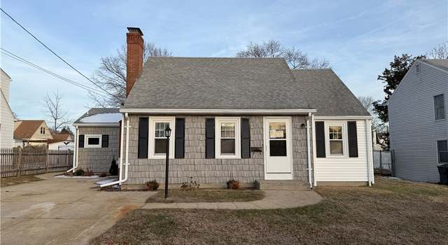 Photo of 151 Ausdale Rd, Cranston, RI 02910