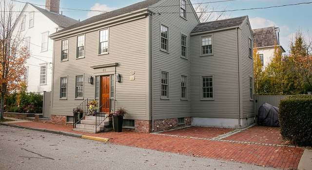 Photo of 41 Elm St, Newport, RI 02840