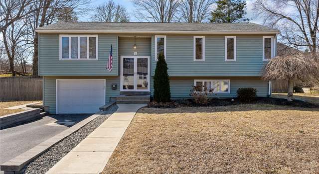 Photo of 10 Thornton Ave, Smithfield, RI 02917