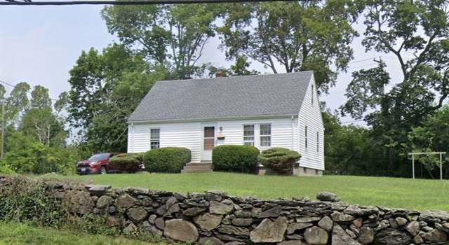Photo of 261 Phillips St, North Kingstown, RI 02852