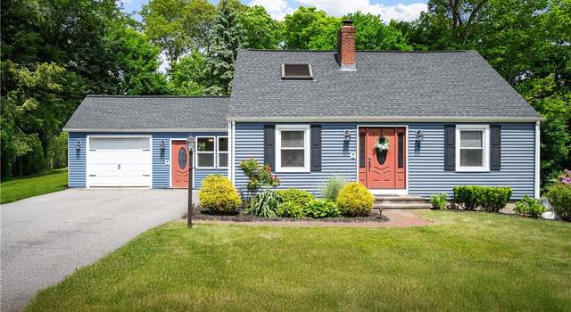 Photo of 5 Orchard Dr, Cumberland, RI 02864