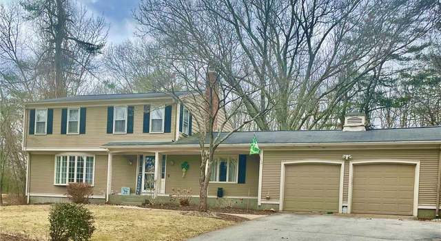 Photo of 221 Cindyann Dr, East Greenwich, RI 02818