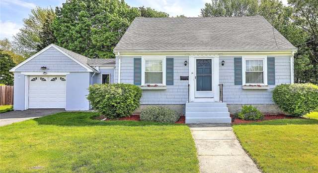 Photo of 14 Manchester St, Bristol, RI 02809