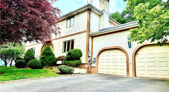 Photo of 74 Plymouth Rd, East Providence, RI 02914