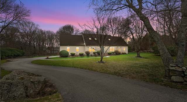 Photo of 445 Allen Ave, South Kingstown, RI 02879
