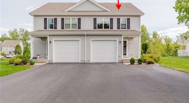 Photo of 22 Stream View Dr, Cumberland, RI 02864
