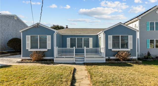 Photo of 98 Foxboro Ave, Portsmouth, RI 02871