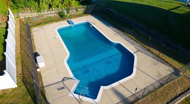 Photo of 90 Point Ave, Warwick, RI 02889