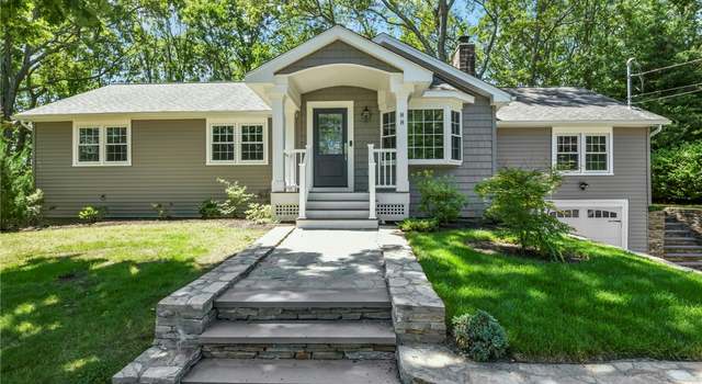 Photo of 88 Grand View Rd, East Greenwich, RI 02818