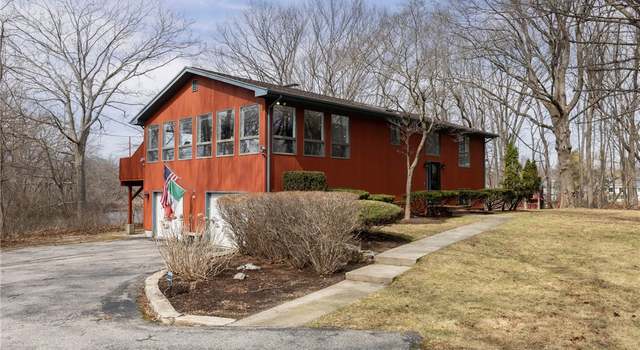 Photo of 33 Oak St, North Providence, RI 02911