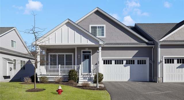 Photo of 251 Wickford Ct, North Kingstown, RI 02852