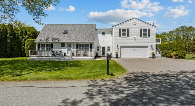 Photo of 56 Pasture Farm Dr, Middletown, RI 02842