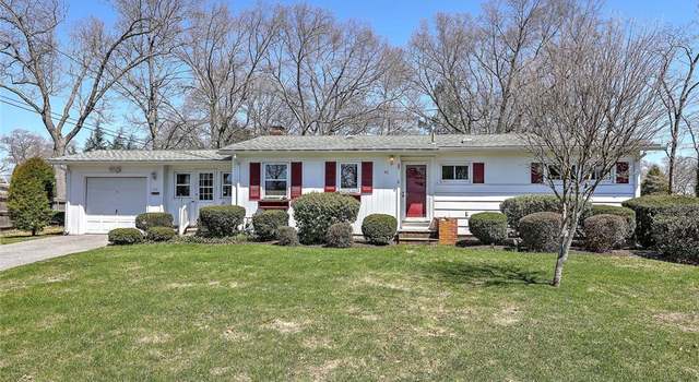 Photo of 40 Covington Dr, Warwick, RI 02886