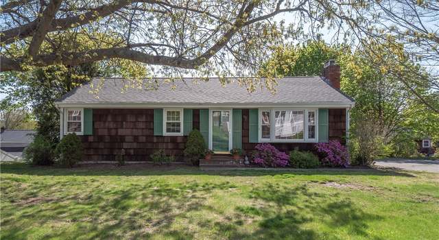 Photo of 93 Viking Dr, Portsmouth, RI 02871