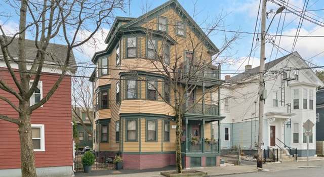 Photo of 16 Luongo Sq, Providence, RI 02909