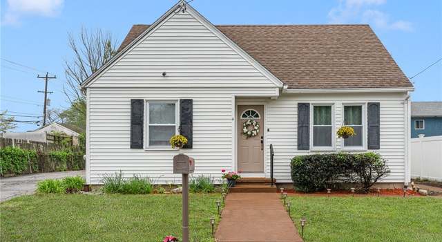 Photo of 4 Freemont St, West Warwick, RI 02893