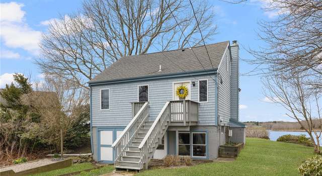 Photo of 311 Winchester Dr, South Kingstown, RI 02879