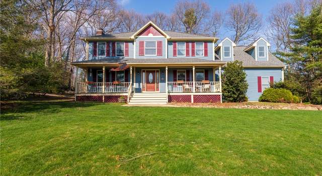 Photo of 23 Factory Pond Cir, Smithfield, RI 02828