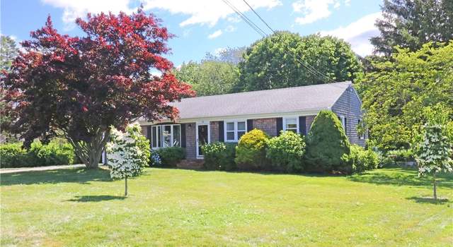 Photo of 59 Evergreen Dr, Portsmouth, RI 02871
