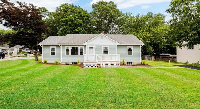 Photo of 65 Harrop Ave, Warwick, RI 02886