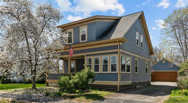 Photo of 1255 Hope St, Bristol, RI 02809