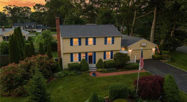 Photo of 125 Grand View Rd, East Greenwich, RI 02818