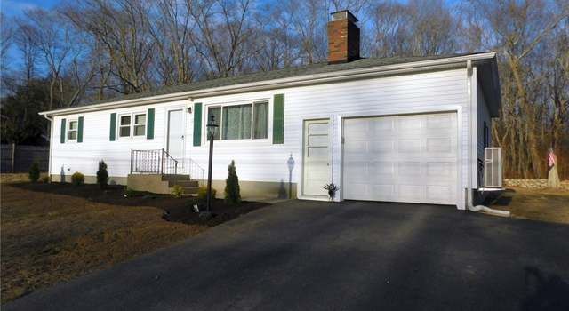 Photo of 12 Boulder Rd, Hopkinton, RI 02833
